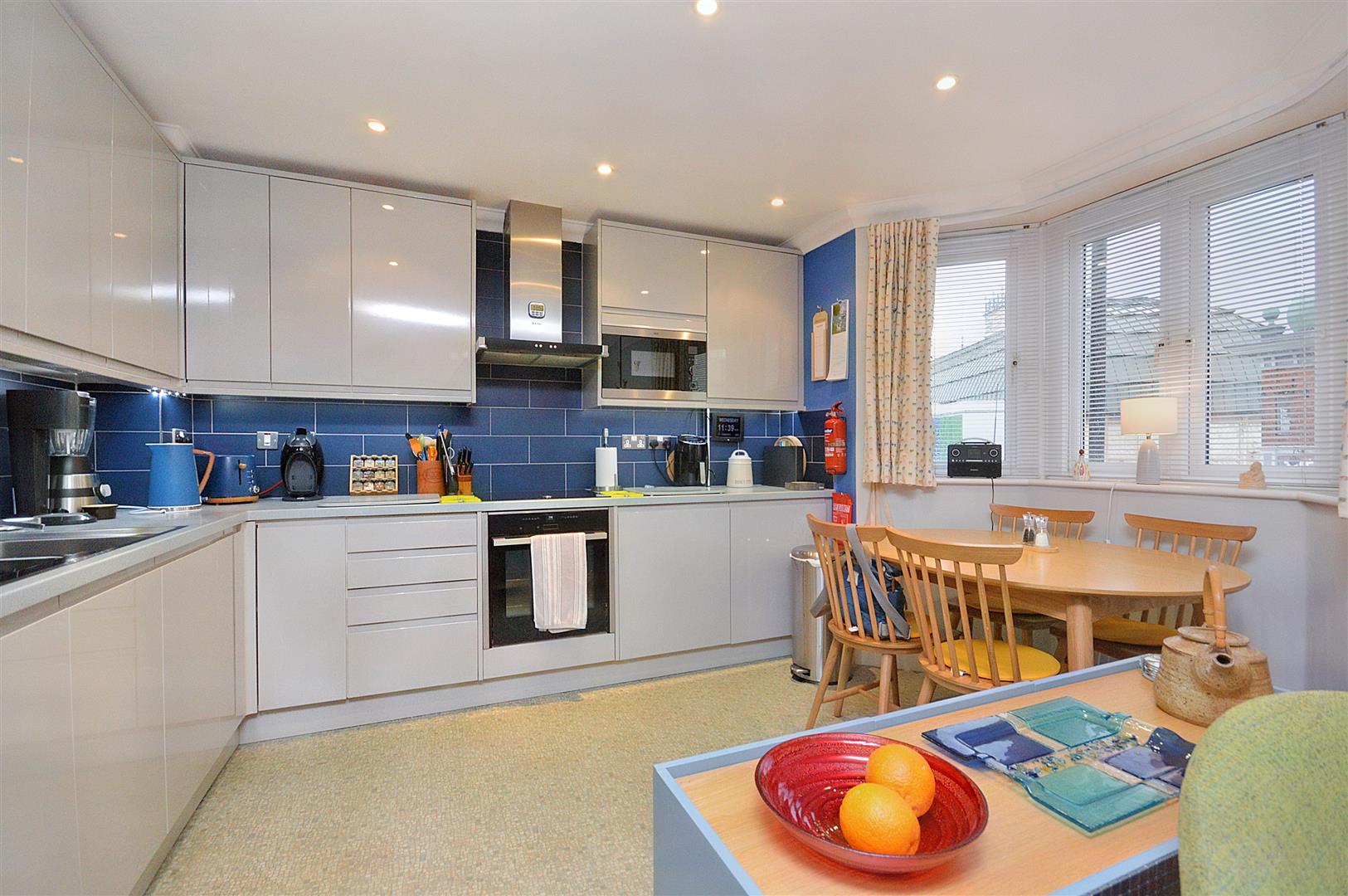 Property Details for Compton Street Eastbourne BN21 4AP Town